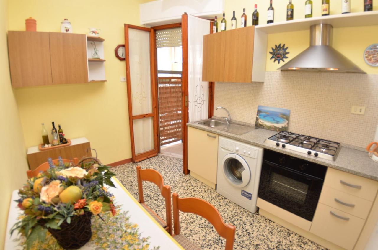 Carnevale Apartment Viareggio Exterior photo